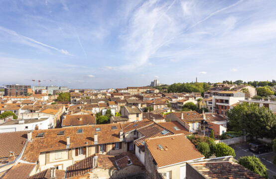 Emplacement de premier ordre pour cet appartement type 4 de 90 m2